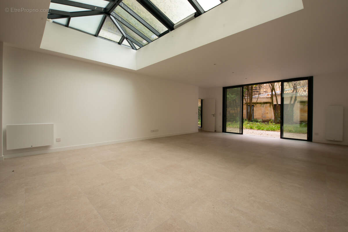 Appartement à BORDEAUX