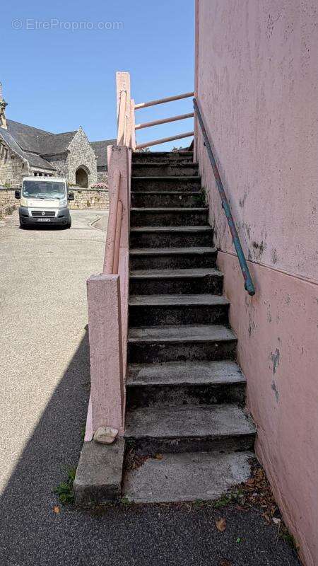 Maison de bourg avec rapport locatif - photo 3