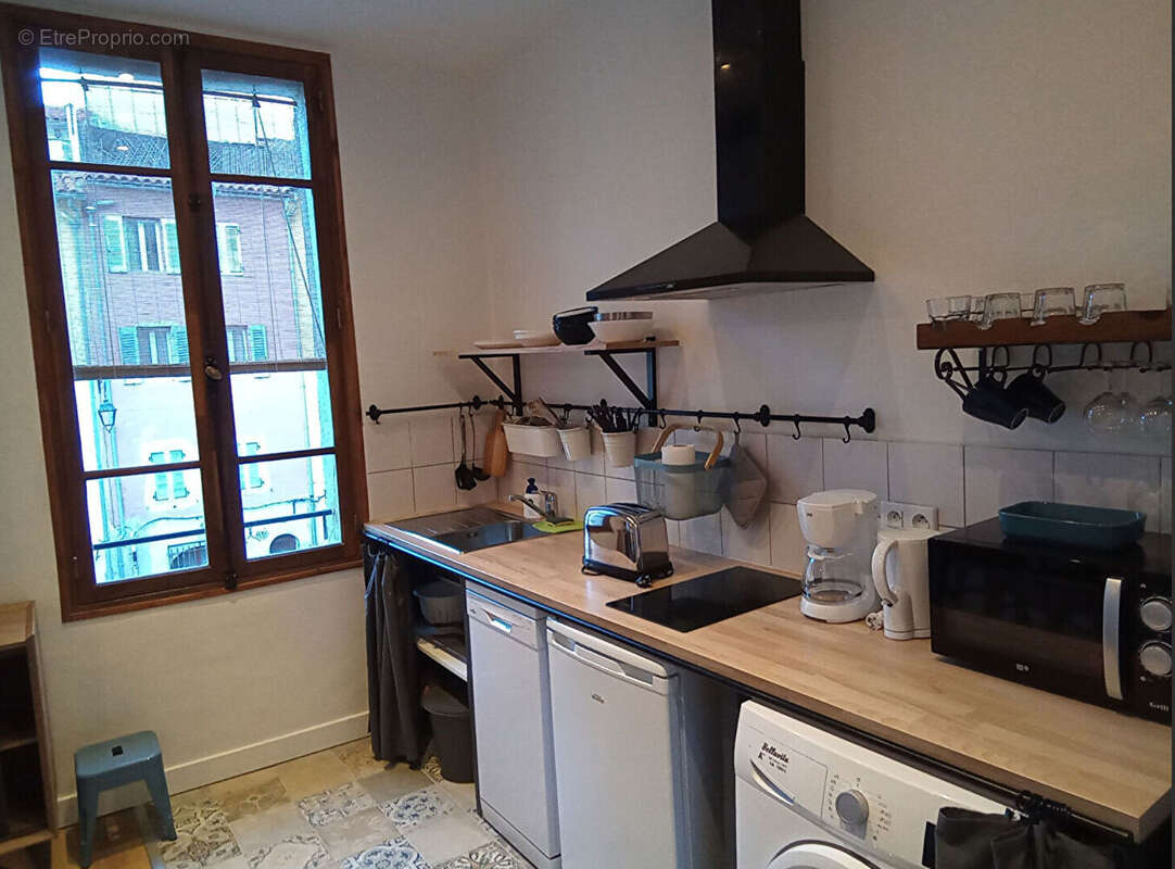 Appartement à MARSEILLE-2E