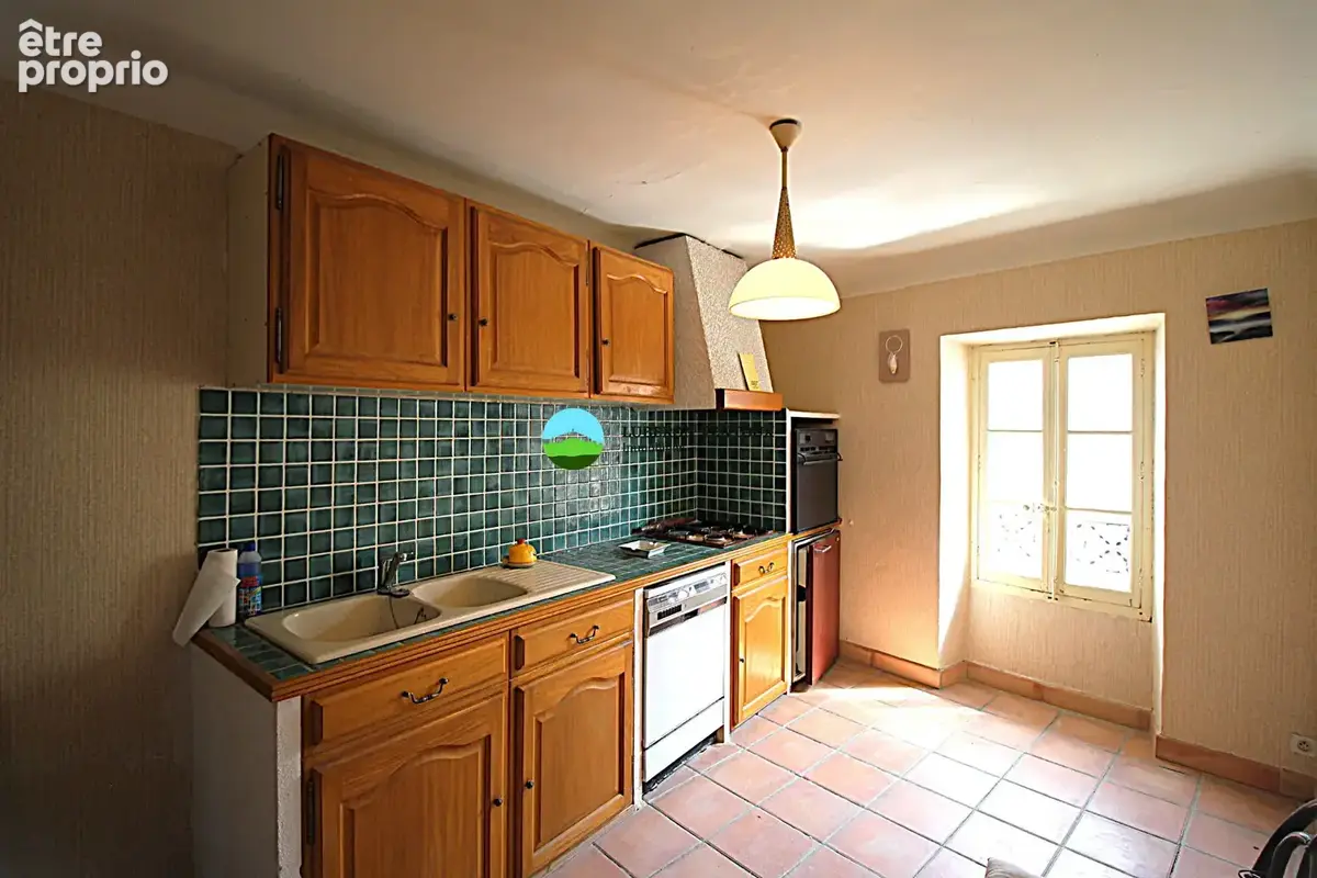 Maison de ville Carpentras 127 m2, petite cour , grand garage possibilité deux habitations - photo 10