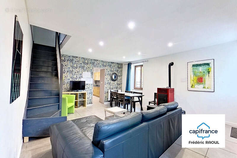 Maison à IS-SUR-TILLE