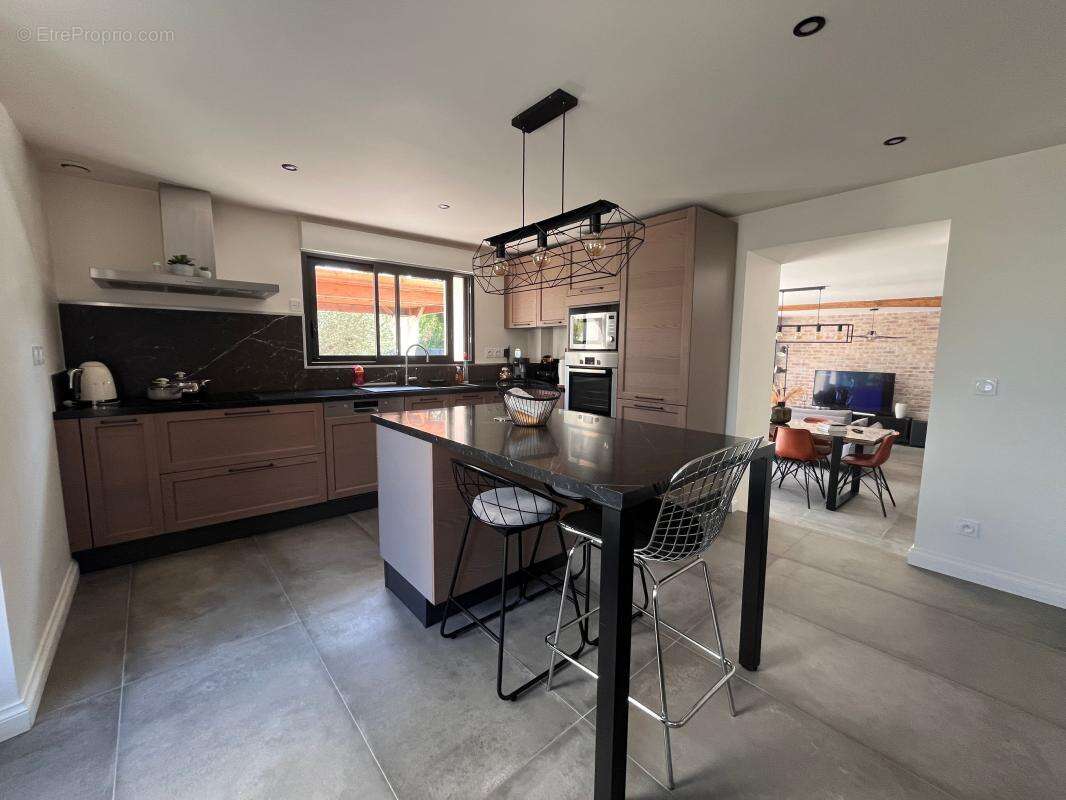 Maison à SAINT-DENIS-EN-VAL