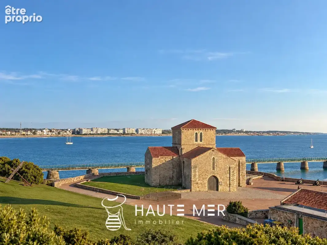 SAINT-NICOLAS - Appartement T4 avec l'océan pour horizon - photo 1