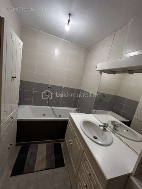 Maison à TAIZE-AIZIE