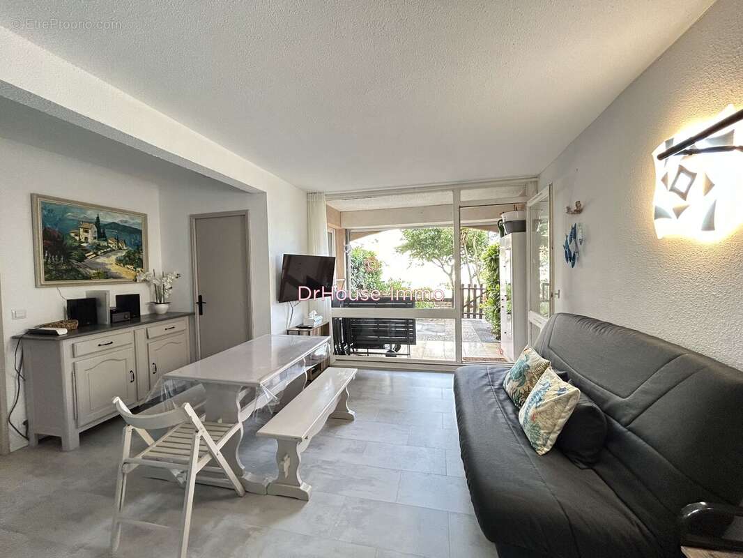 Appartement 32 m² à Agde  - photo 3