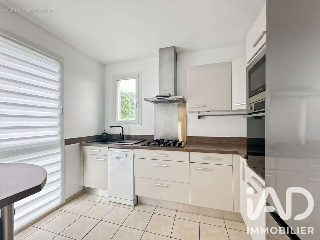 Photo 7 - Appartement à SAINTE-GENEVIEVE-DES-BOIS