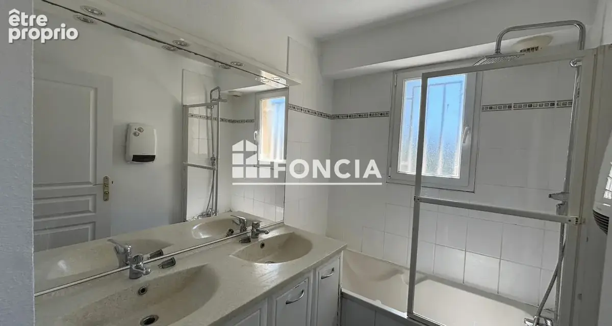 A vendre-CARPENTRAS Beau T4 avec terrasse et garage - photo 6