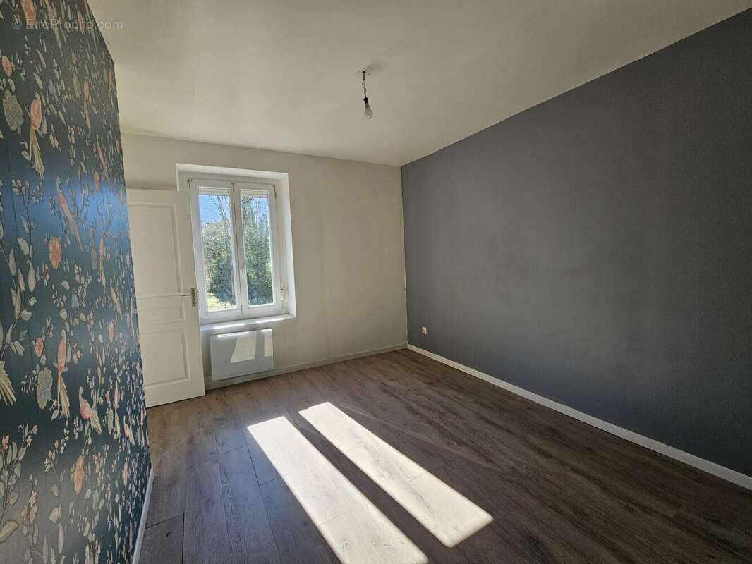 Maison à MONTATAIRE