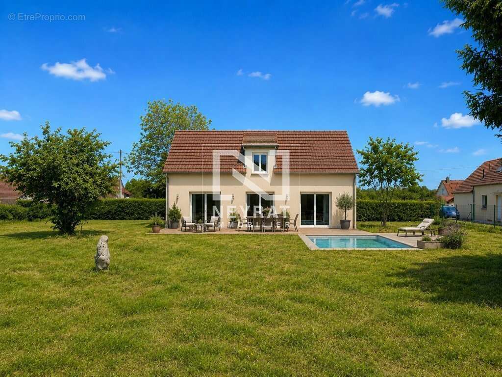 Coup de Cœur à Lalheue : Rare Terrain de 1 437 m² au Calme - photo 3