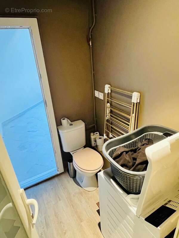 Appartement à MARSEILLE-1E