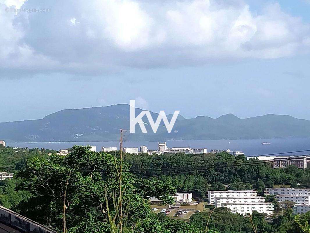 Maison à SCHOELCHER