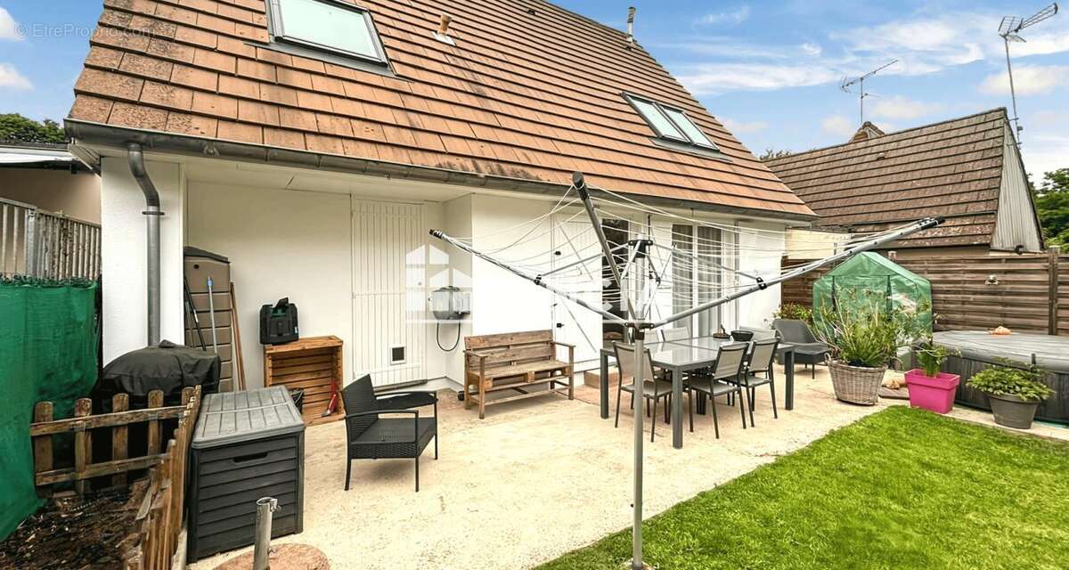 Maison à NOGENT-L'ARTAUD