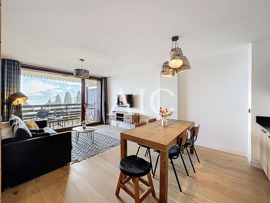 Appartement à COMBLOUX