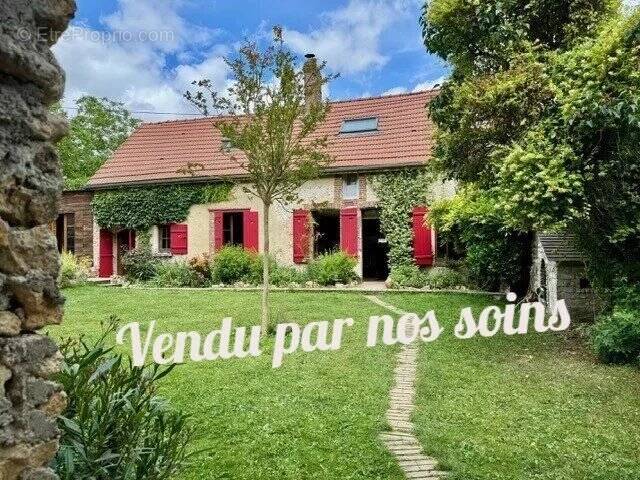 Maison à RAMBOUILLET