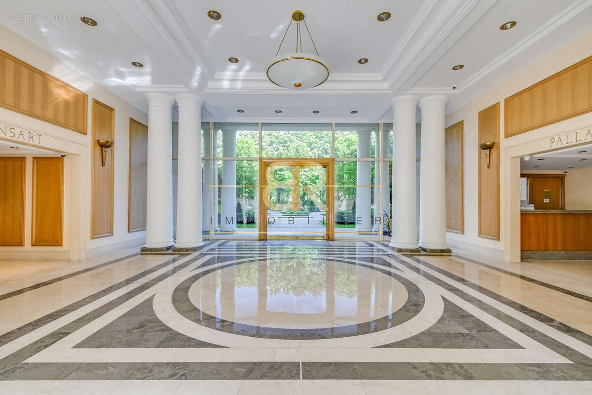 Appartement à LEVALLOIS-PERRET