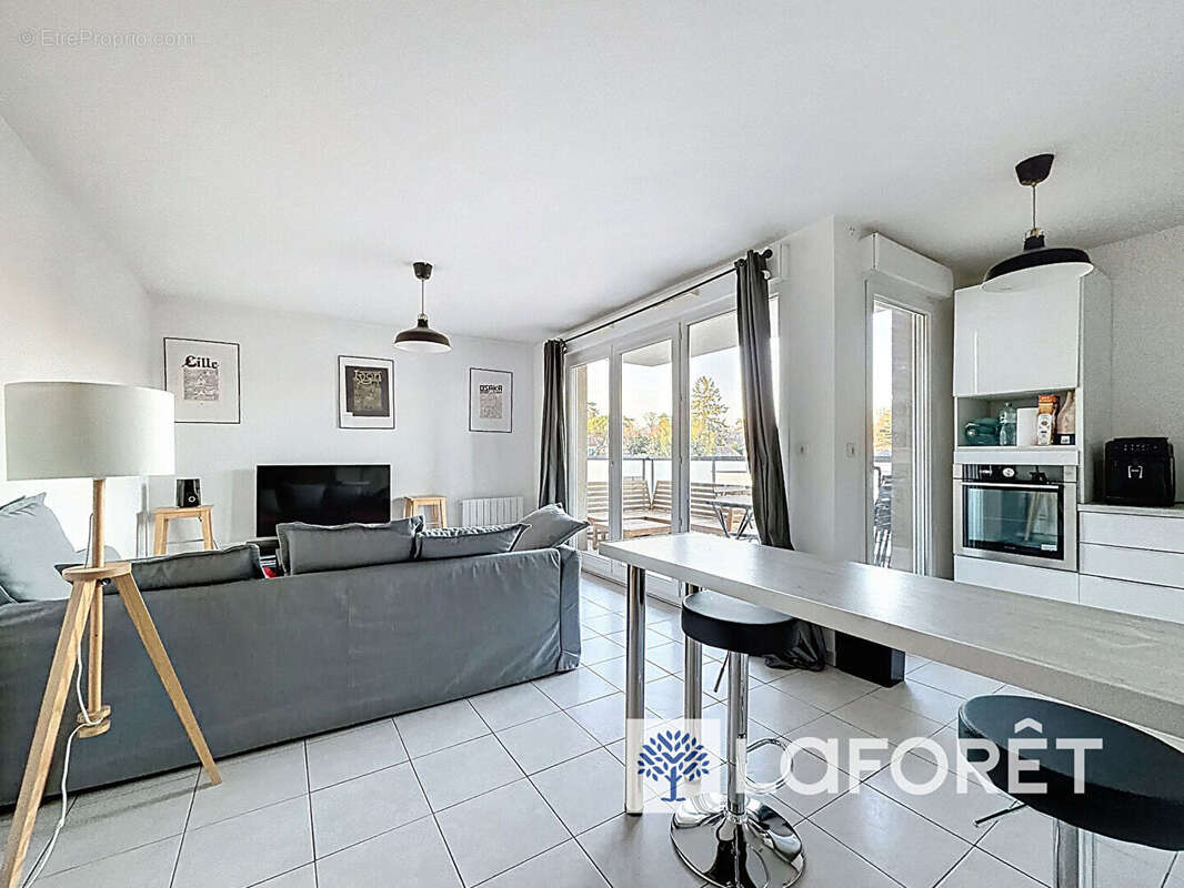 Appartement à CHAMPAGNE-AU-MONT-D'OR