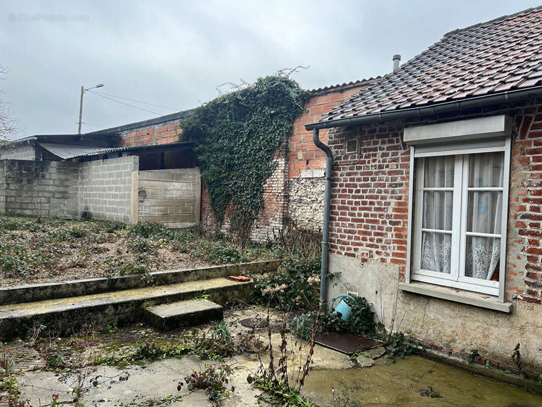 Maison à BRUAY-LA-BUISSIERE