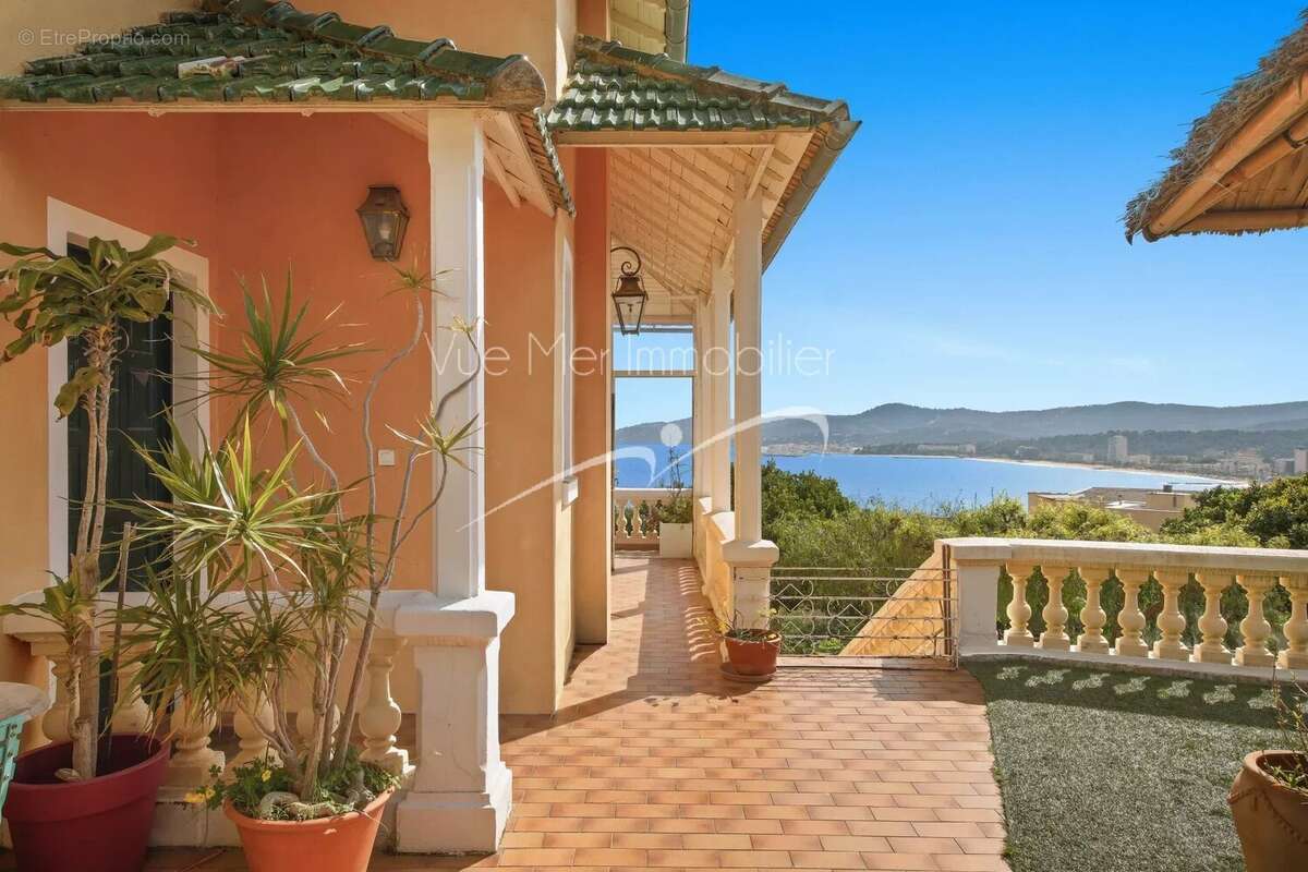 Maison à LE LAVANDOU