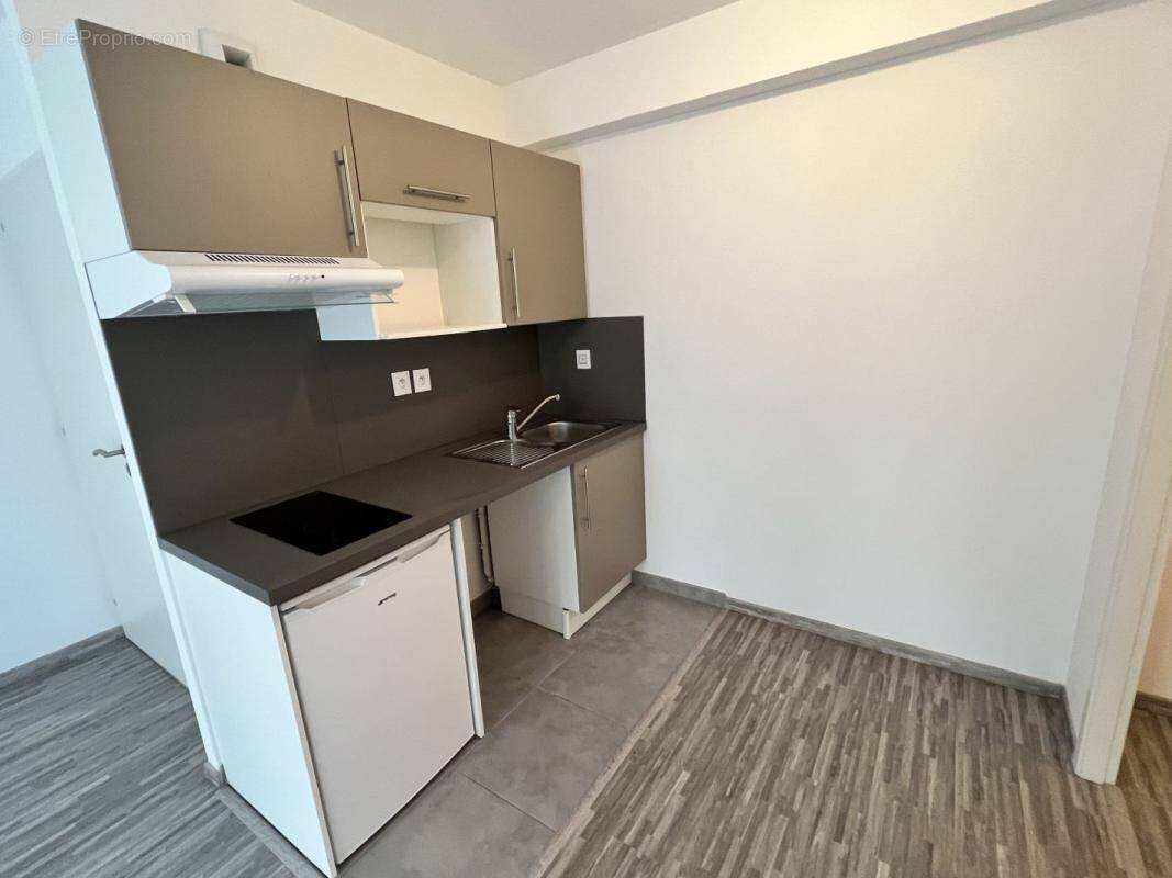 Appartement à SAINT-SEBASTIEN-SUR-LOIRE