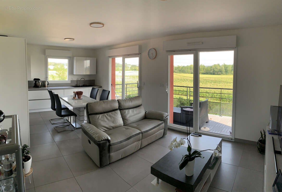 Appartement à MANOM