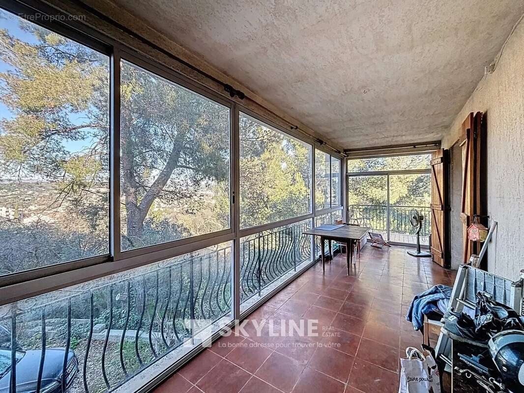 Maison à MARSEILLE-11E