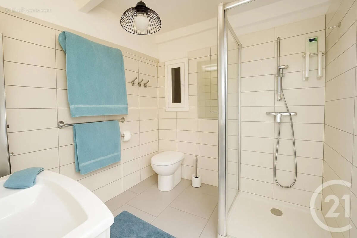 Maison à SANTA-LUCIA-DI-MORIANI