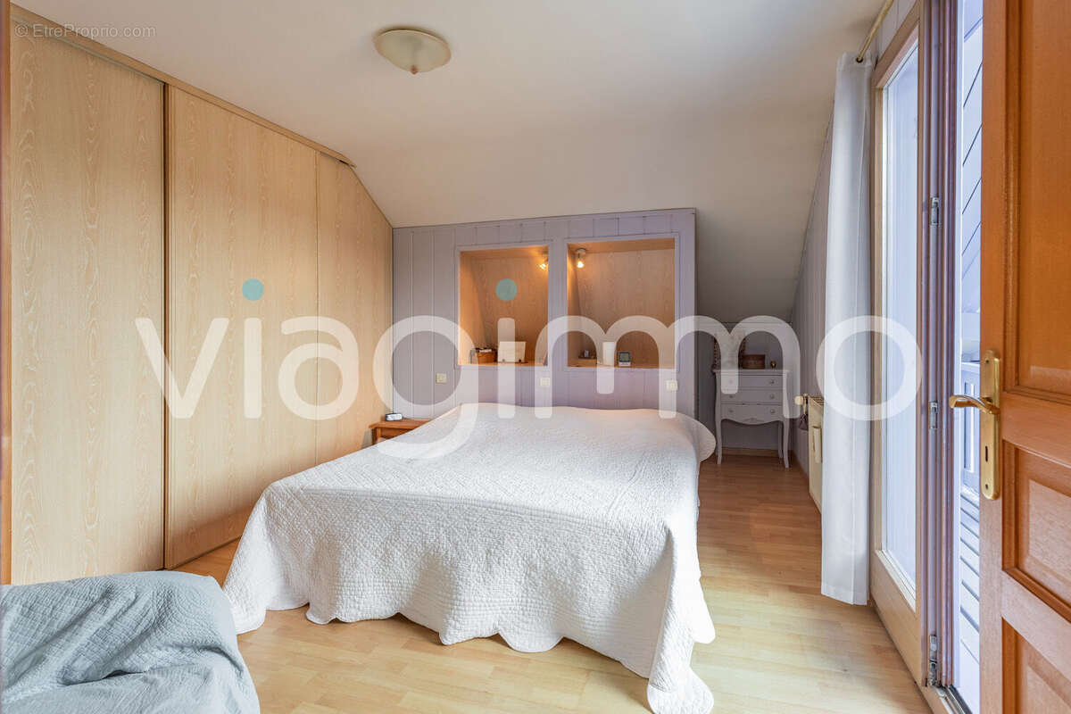Superbe Chalet à DINOZE  dans un cadre de vie privilégié - photo 8