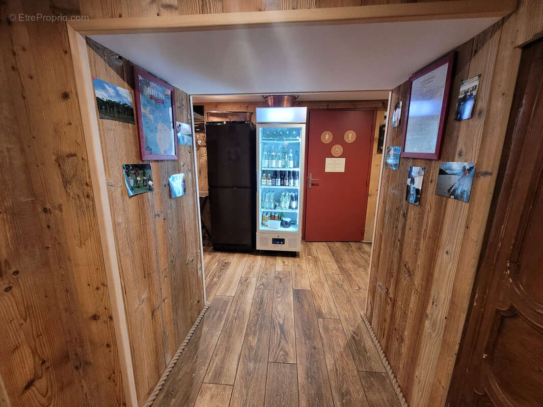 Commerce à BONNEVAUX