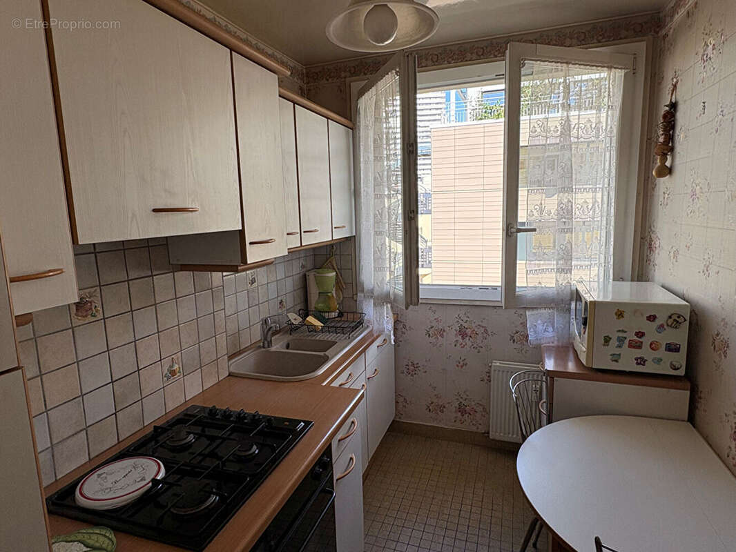 Appartement à PARIS-13E