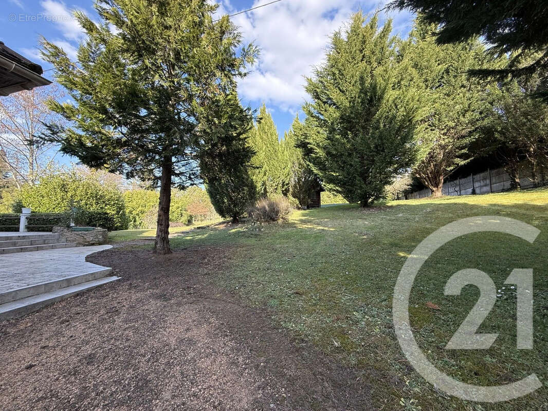 Maison à VILLENEUVE-SUR-ALLIER