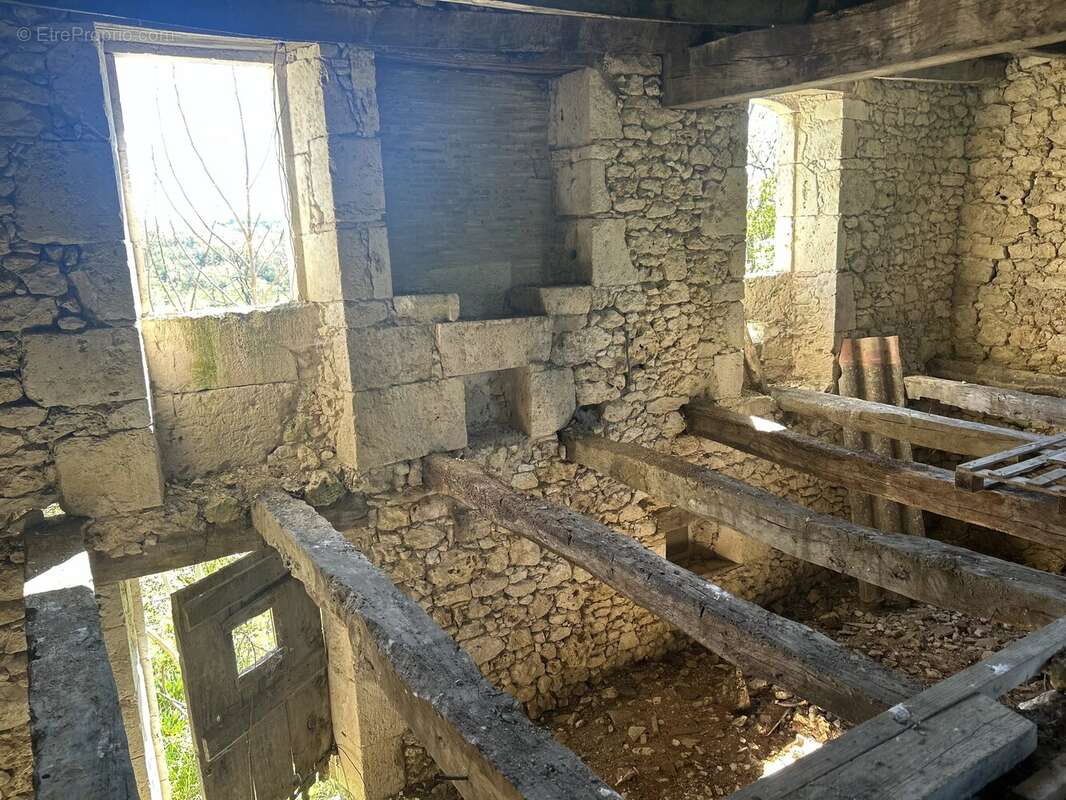 Maison à LACOUR