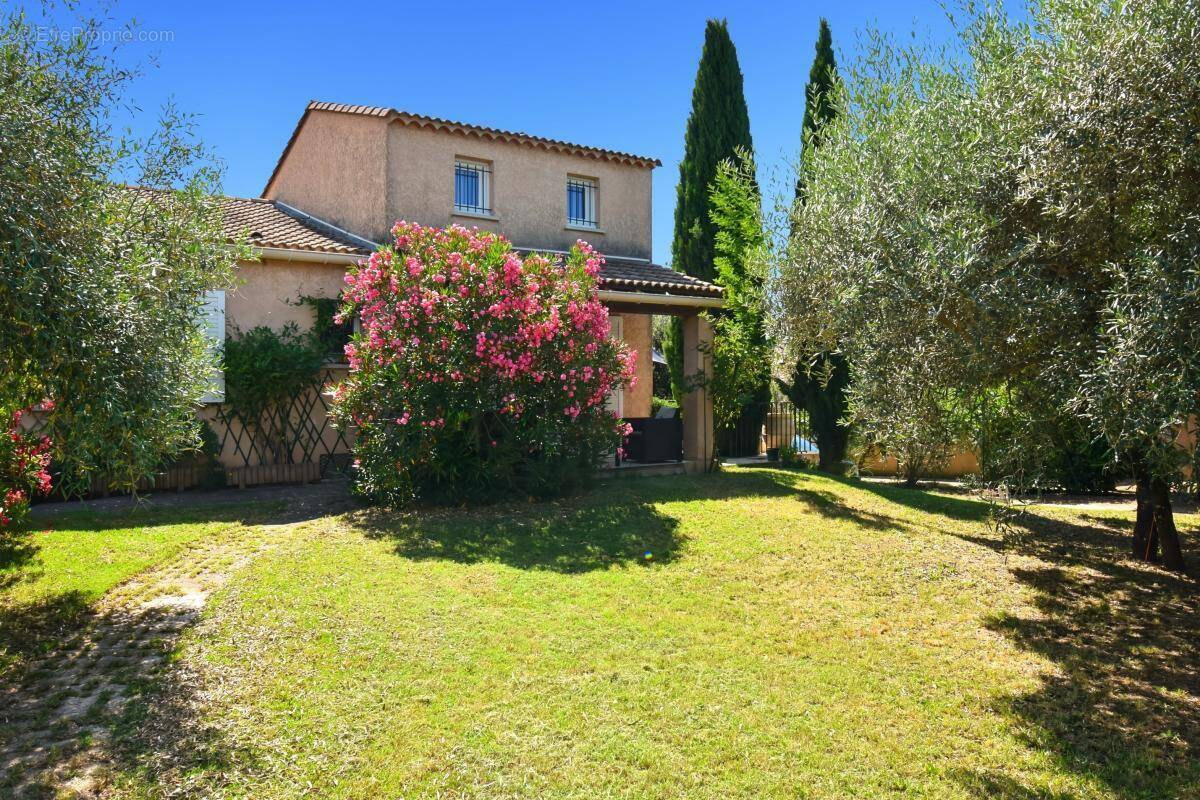 Maison à UZES
