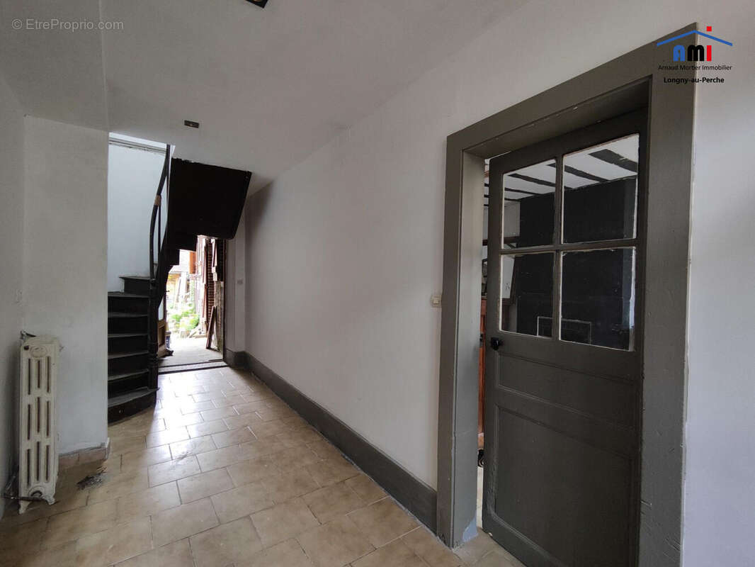 Maison à LONGNY-AU-PERCHE