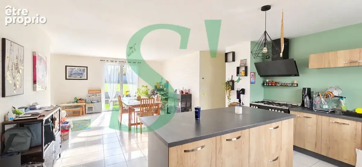 Maison 4 pièces 84 m² à vendre à Etrepagny (27150) - photo 2