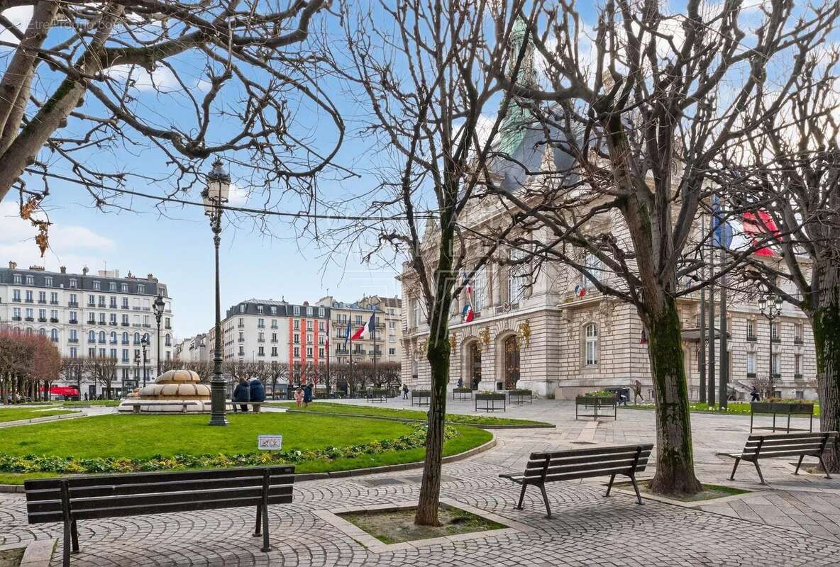 Appartement à LEVALLOIS-PERRET