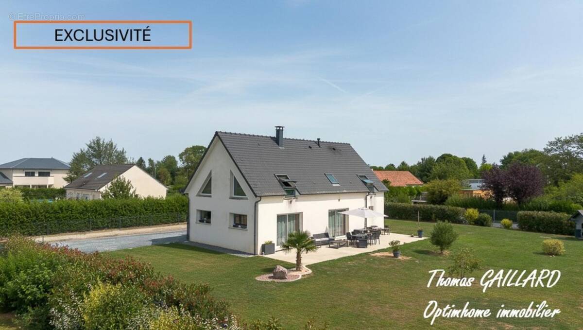 Maison à ECARDENVILLE-LA-CAMPAGNE