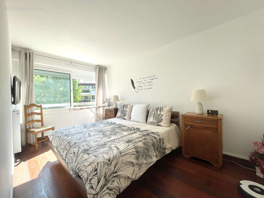 Appartement à SAINT-CYR-L'ECOLE