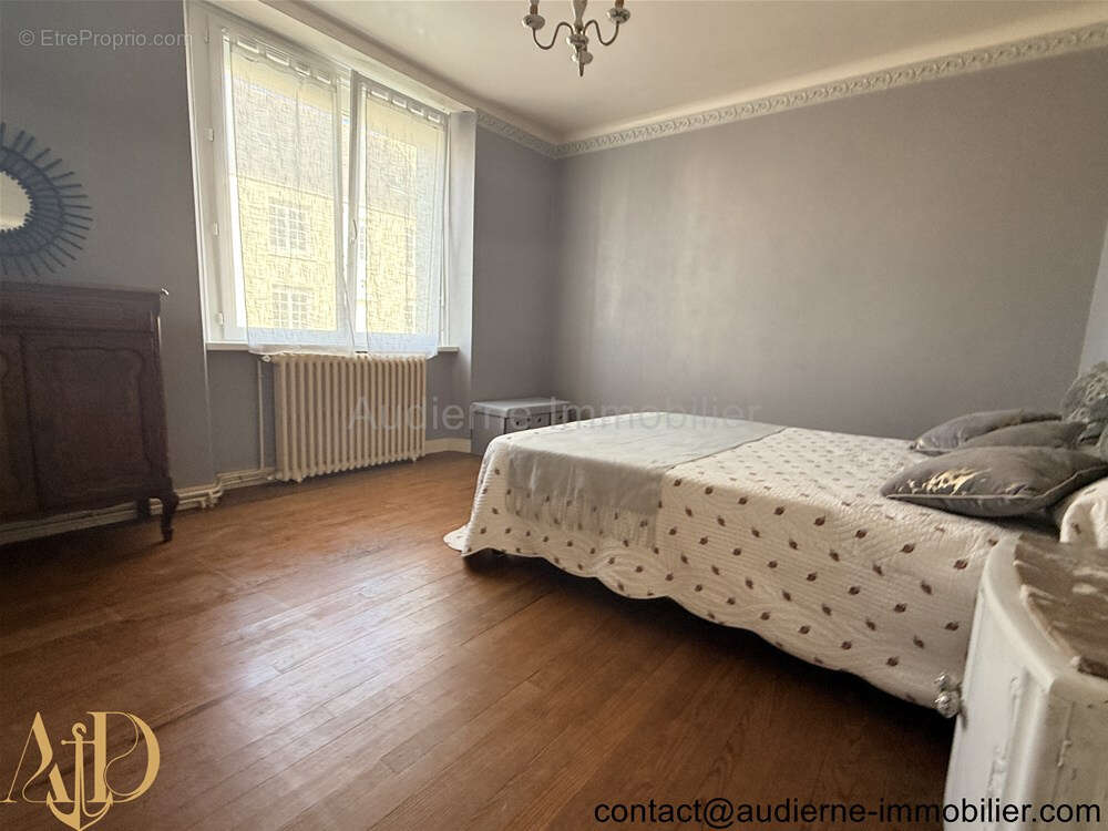 Maison à PONT-CROIX