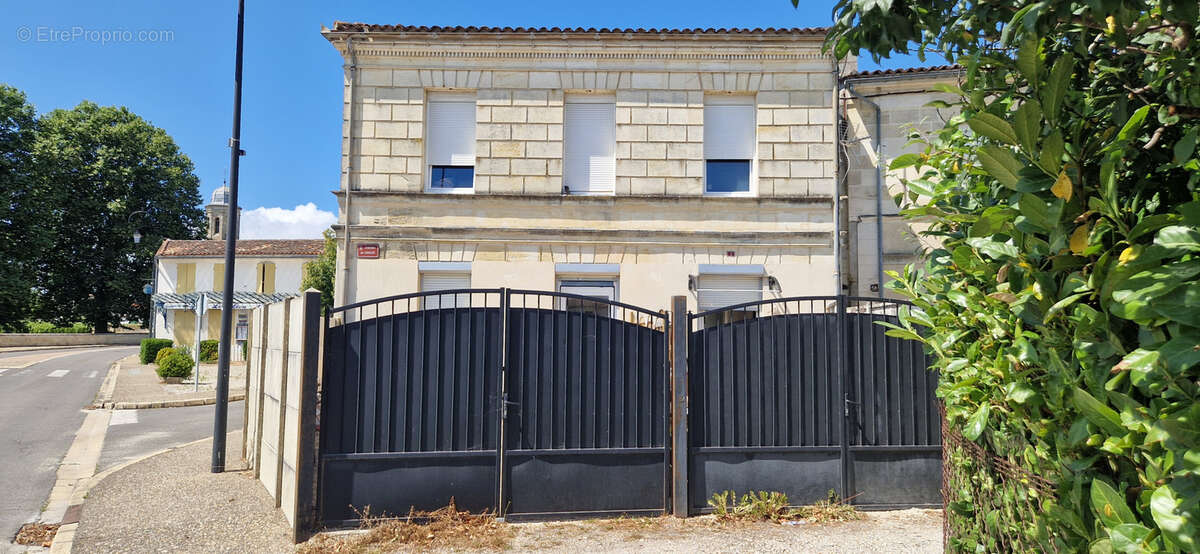 Appartement à ARCINS