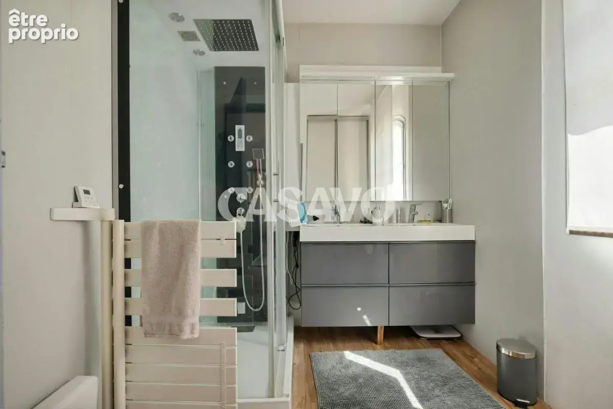 Vente Maison 7 pièces de 240m² - 13100 Saint-Marc-Jaumegarde - photo 18