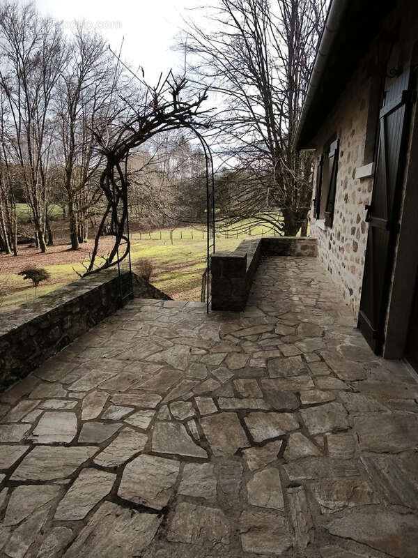 Maison à NEXON