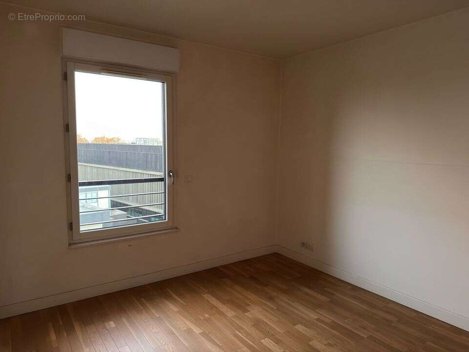 Appartement à ISSY-LES-MOULINEAUX
