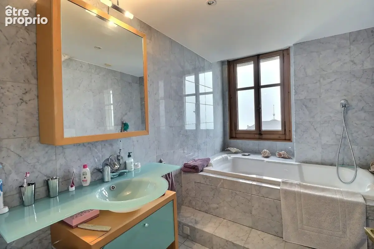 Appartement 5 pièces 123 m² à vendre à Evian-Les-Bains (74500) - photo 9