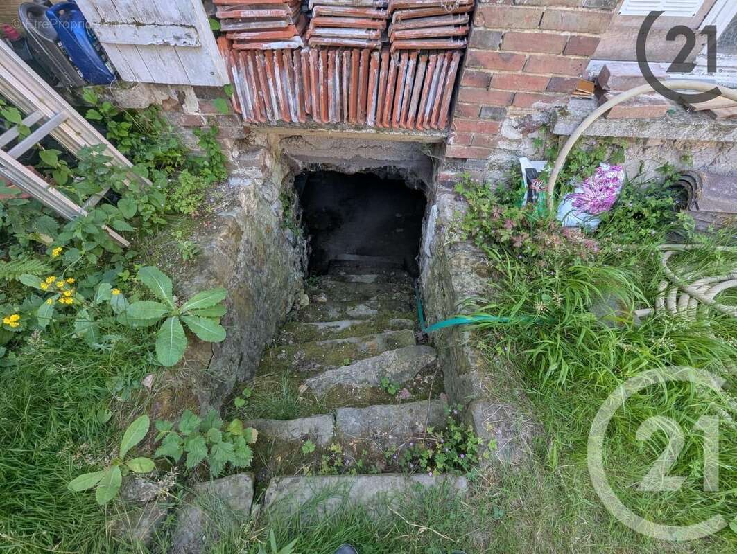 Maison à CHALAUTRE-LA-GRANDE