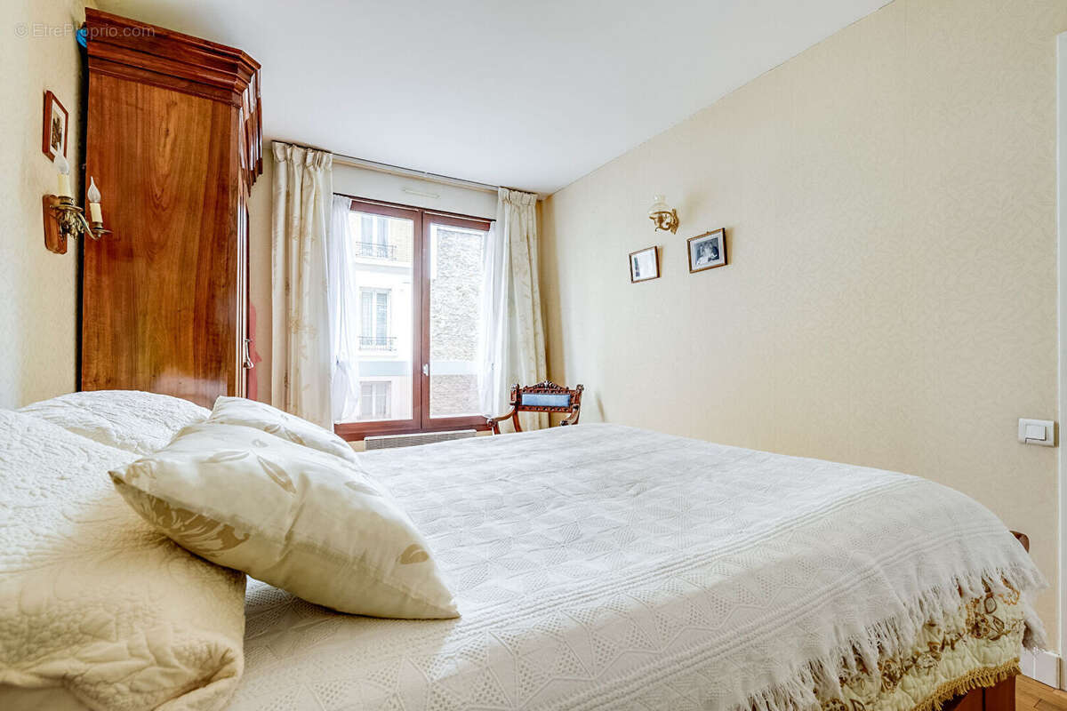 Appartement à PARIS-20E