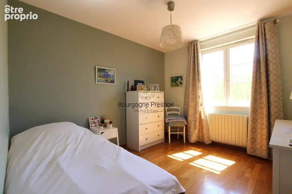 Maison familiale de 108 m² avec sous-sol dans un quartier residentiel sur un terrain 796 m² - photo 10