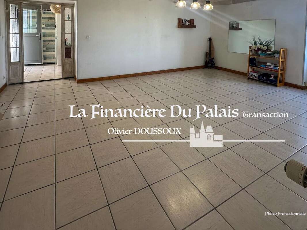 Maison à MESCHERS-SUR-GIRONDE