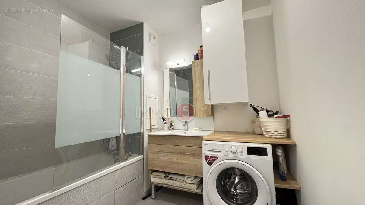 Appartement à ROSNY-SOUS-BOIS