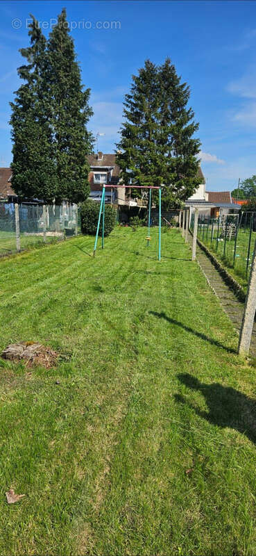 Maison à VIEUX-CONDE