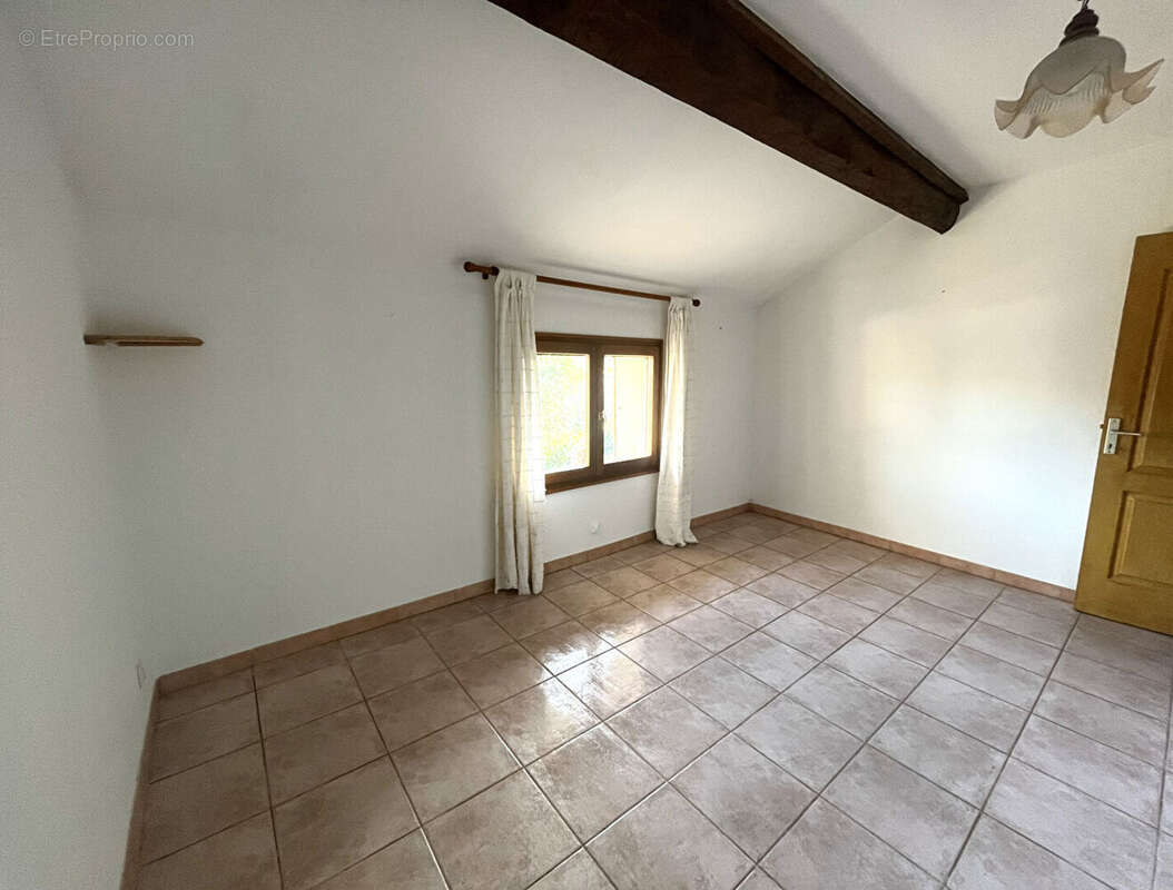 Maison à SARRIANS